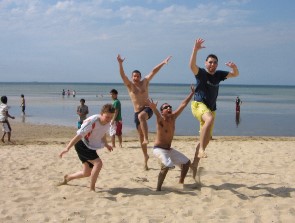 Football und Relaxen am Beach